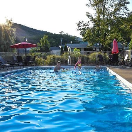 Adirondack Sunrise Lodge Lake George Luaran gambar