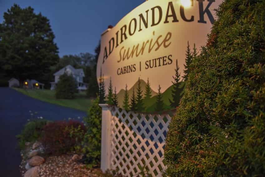 Adirondack Sunrise Lodge Lake George Luaran gambar