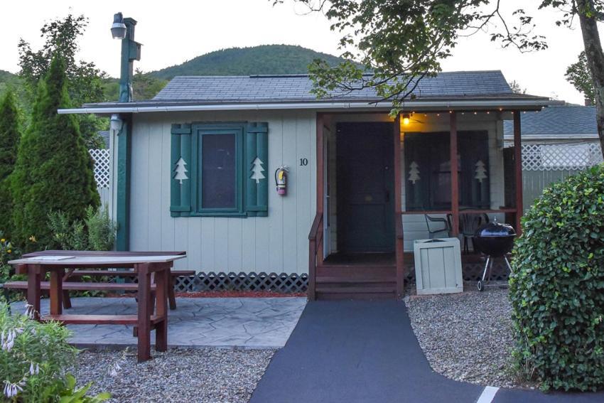 Adirondack Sunrise Lodge Lake George Luaran gambar