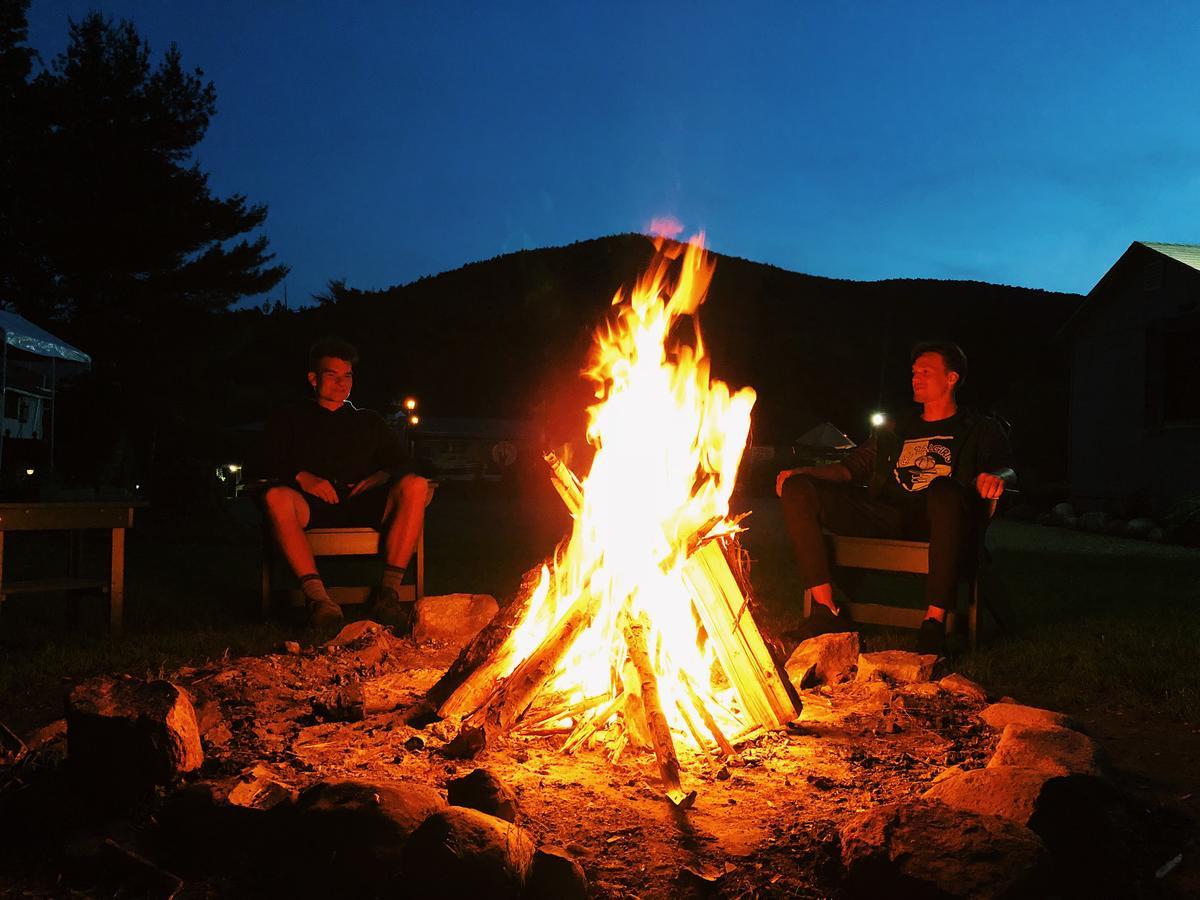 Adirondack Sunrise Lodge Lake George Luaran gambar